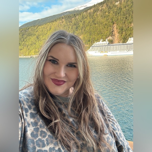 Meet your Posher, Keisha - Picture 7 of 8